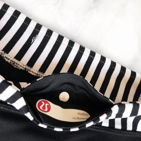 Lululemon striped crop pants - Picture 3 of 3
